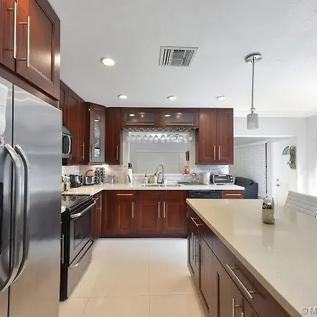 Modern Miami Oversized 3 Bedroom In Central Location Exterior photo
