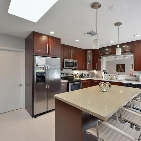 Modern Miami Oversized 3 Bedroom In Central Location Exterior photo