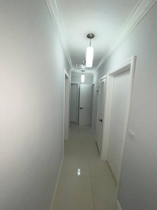 Modern Oversized 3 Bedroom In Location Holiday home Miami